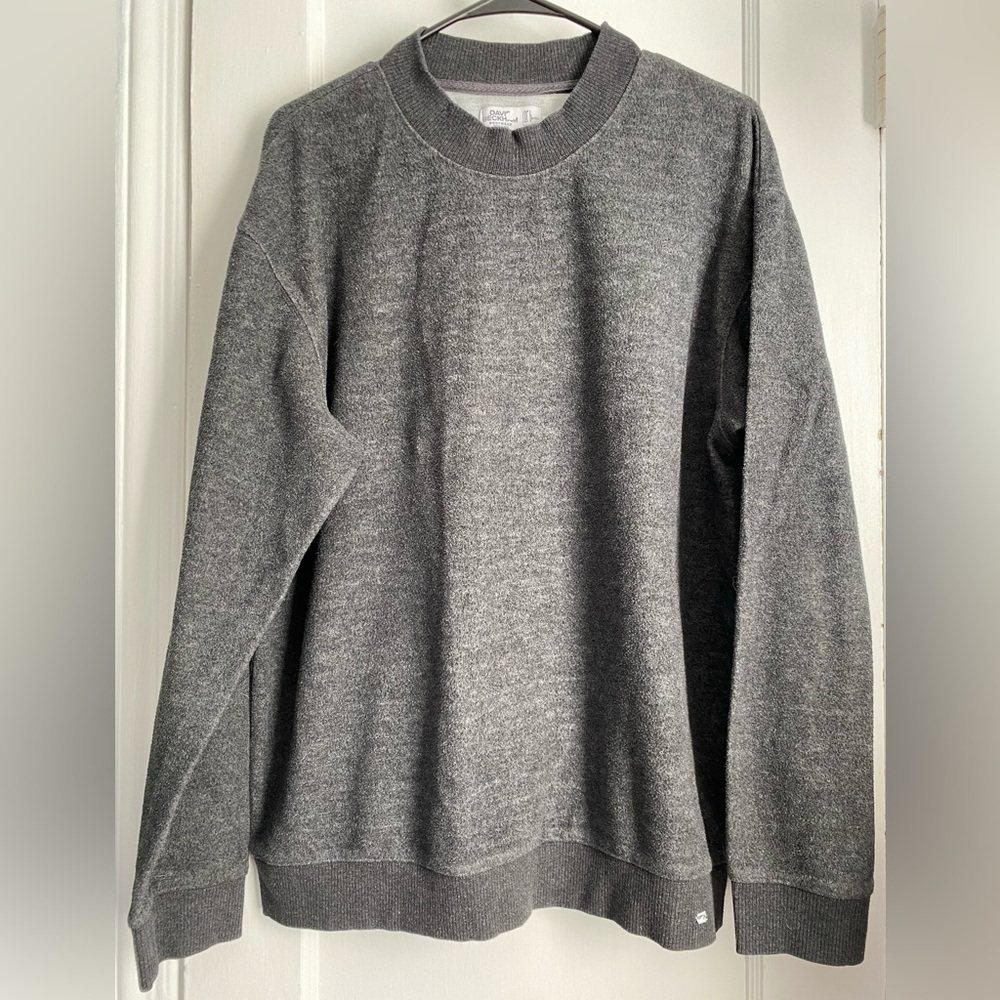 David Beckham Men’s Gray Crewneck Classic Fit Sweater, Size: Large